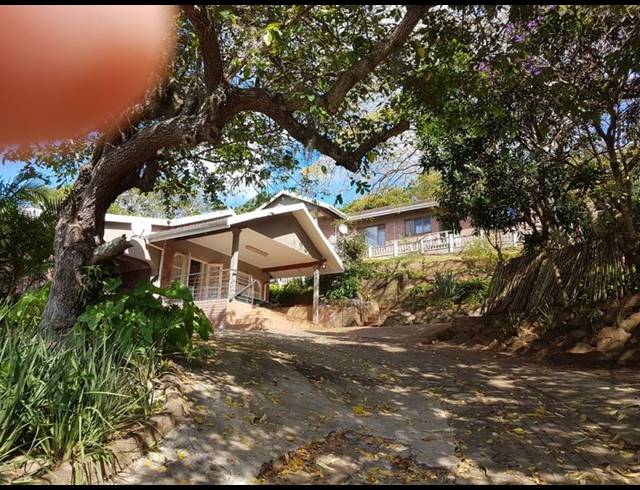 3 BEDROOM HOUSE FOR SALE IN CATALINA BAY